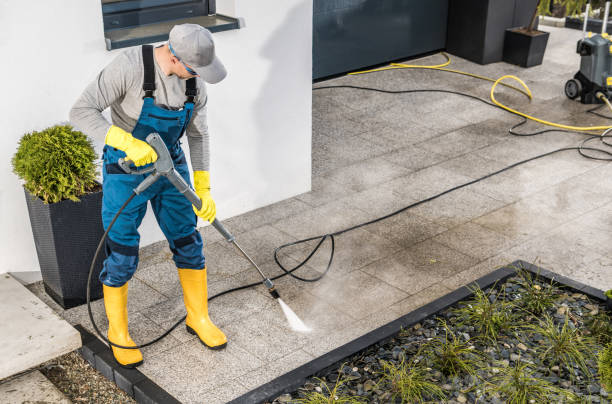 Best Commercial Pressure Washing  in Cortland West, NY
